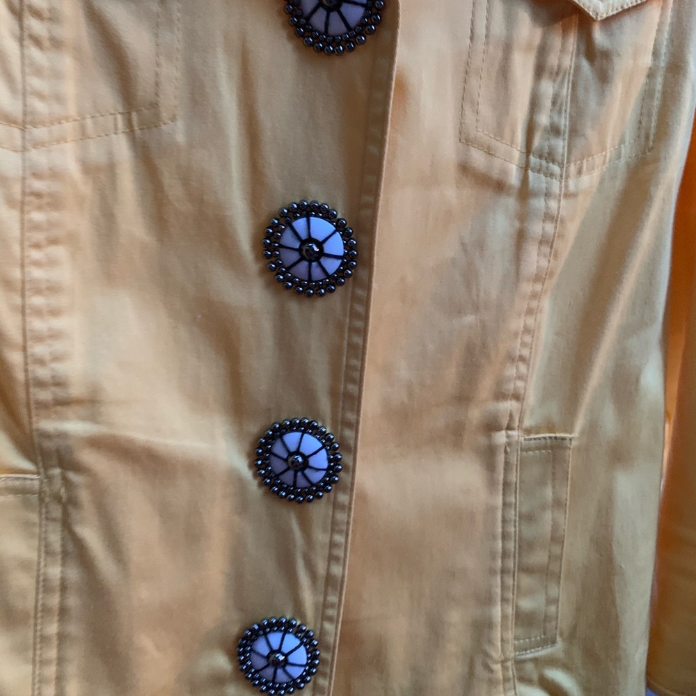 Ruby R 14P Yellow bead button jacket - Picture 5 of 15